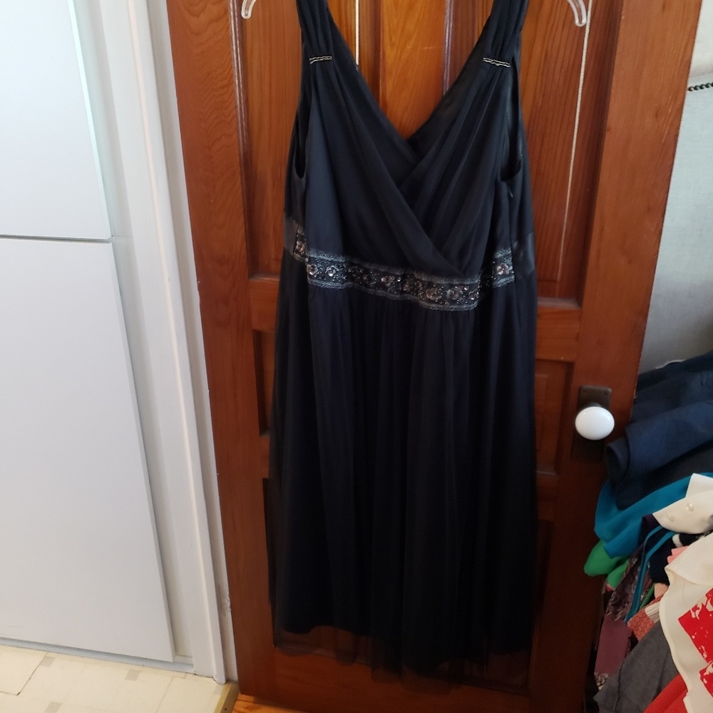 Robbie Bee Woman Dress Size 20W